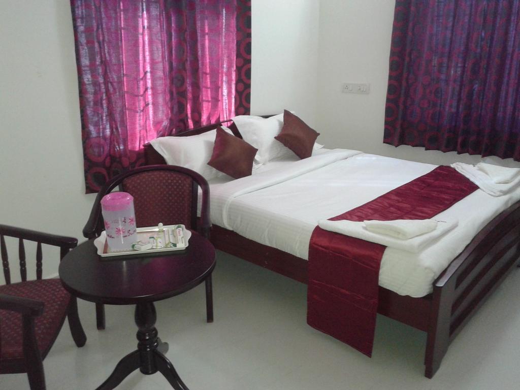 Hotel Yes Way Inn Mahabalipuram Extérieur photo